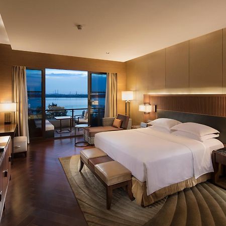 Hilton Wuhan Optics Valley Dış mekan fotoğraf