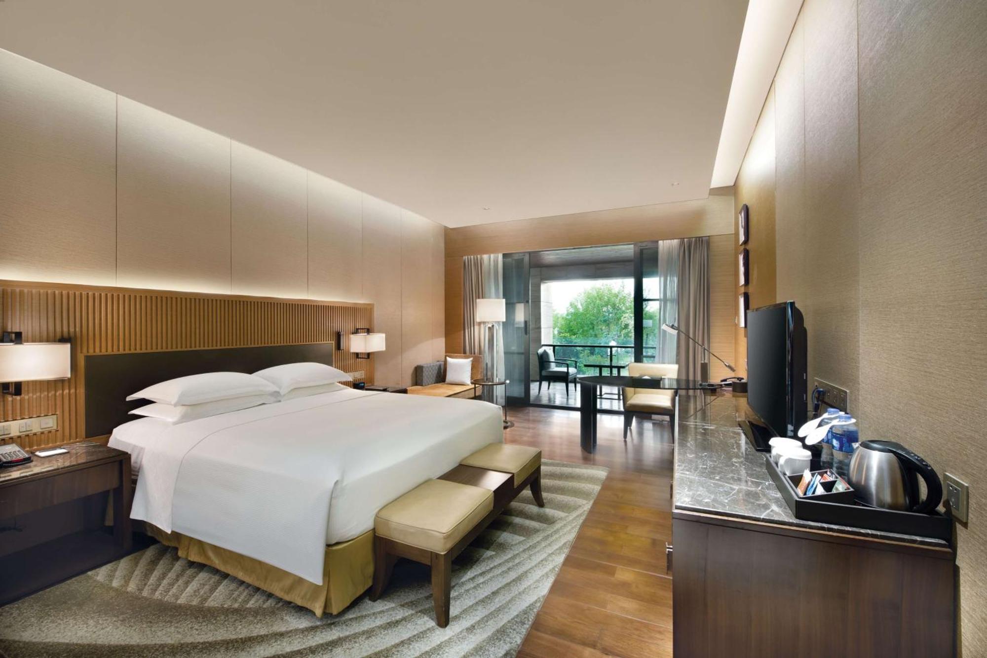 Hilton Wuhan Optics Valley Dış mekan fotoğraf