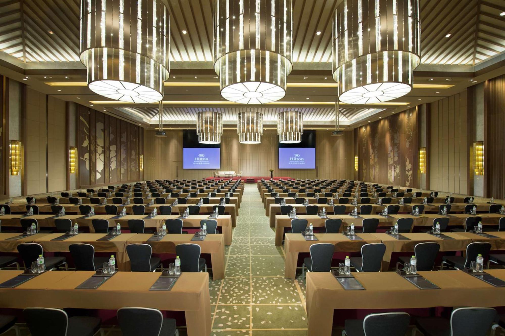 Hilton Wuhan Optics Valley Dış mekan fotoğraf