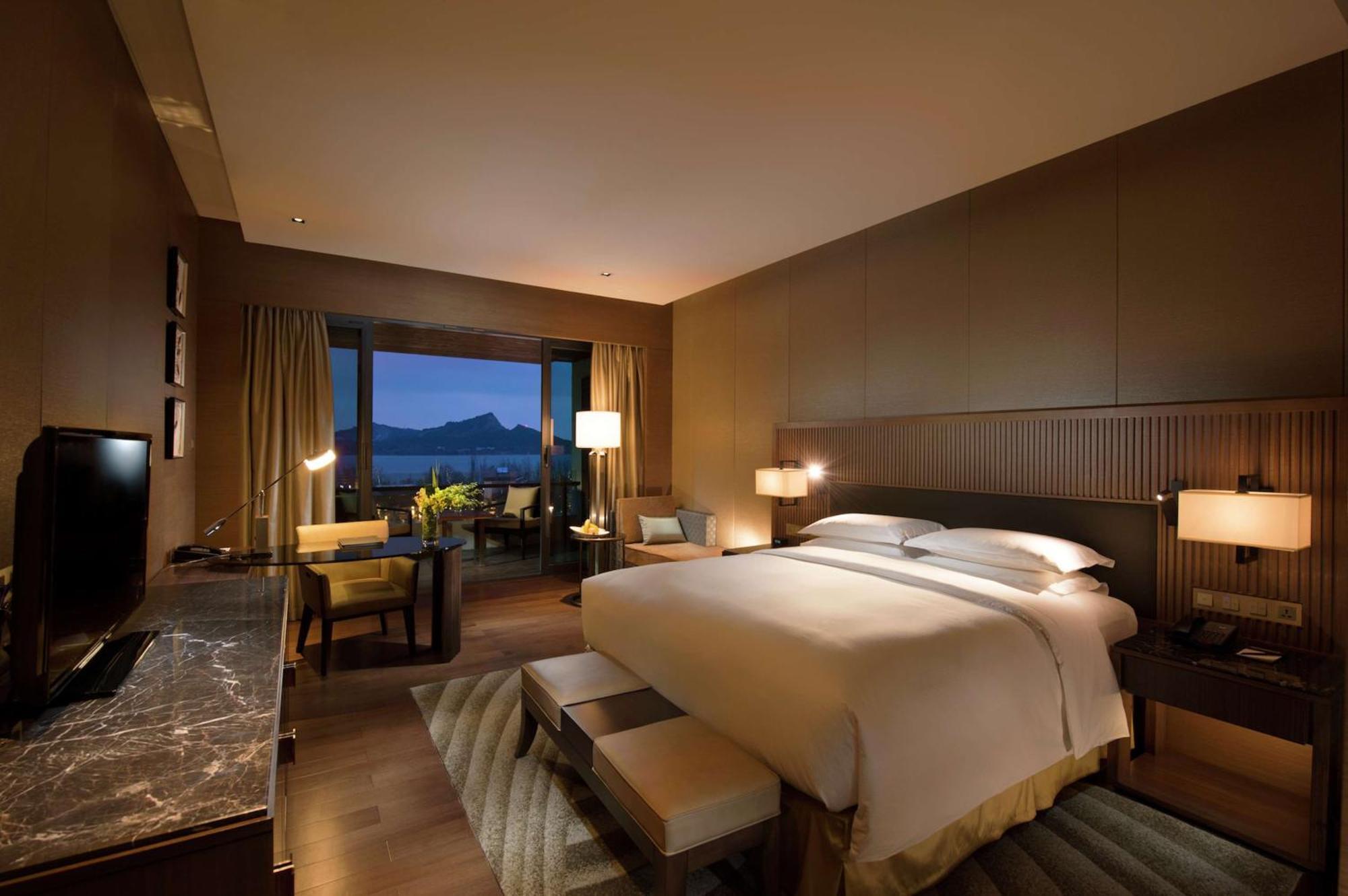 Hilton Wuhan Optics Valley Dış mekan fotoğraf