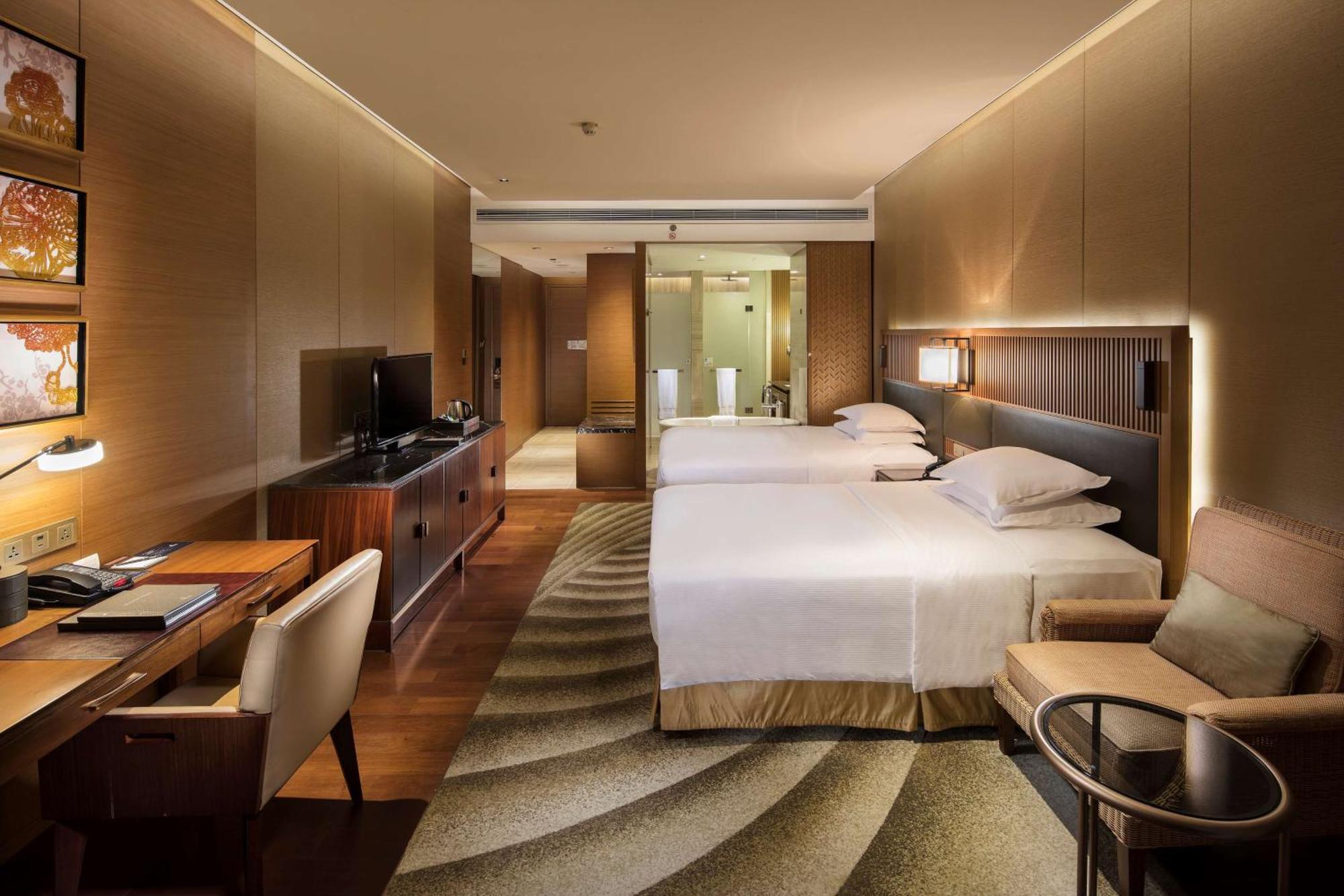Hilton Wuhan Optics Valley Dış mekan fotoğraf