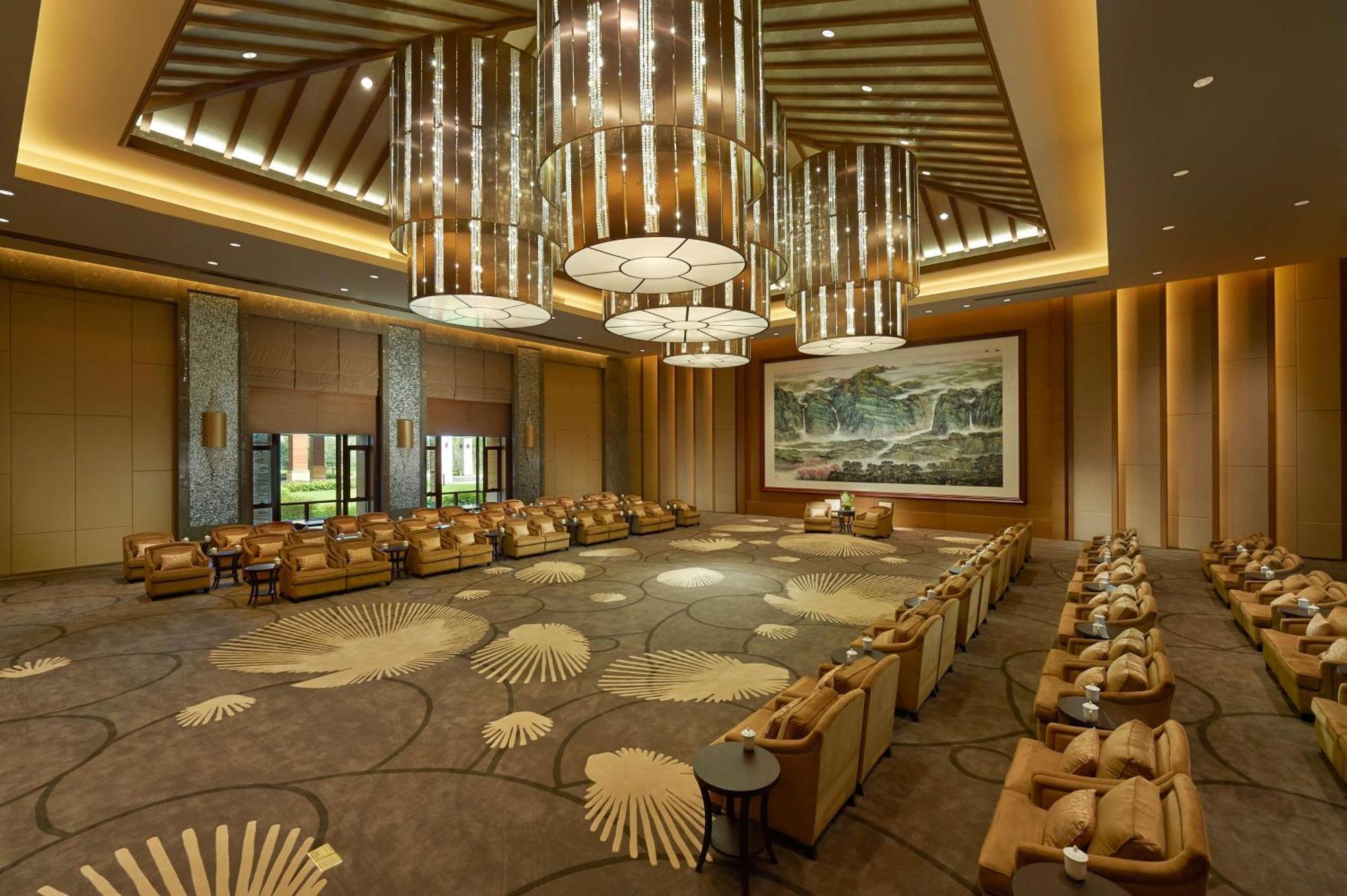 Hilton Wuhan Optics Valley Dış mekan fotoğraf