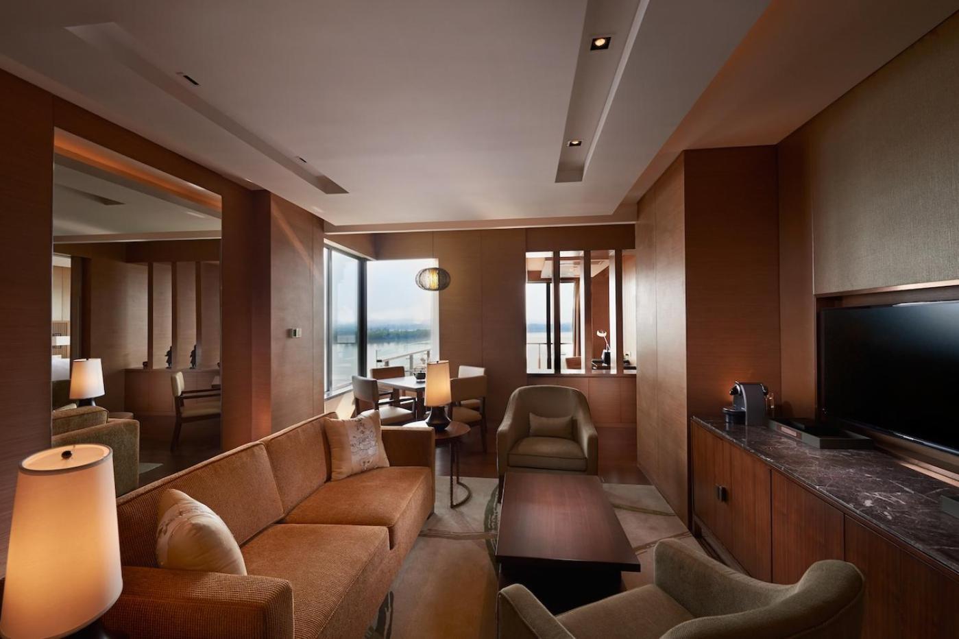 Hilton Wuhan Optics Valley Dış mekan fotoğraf